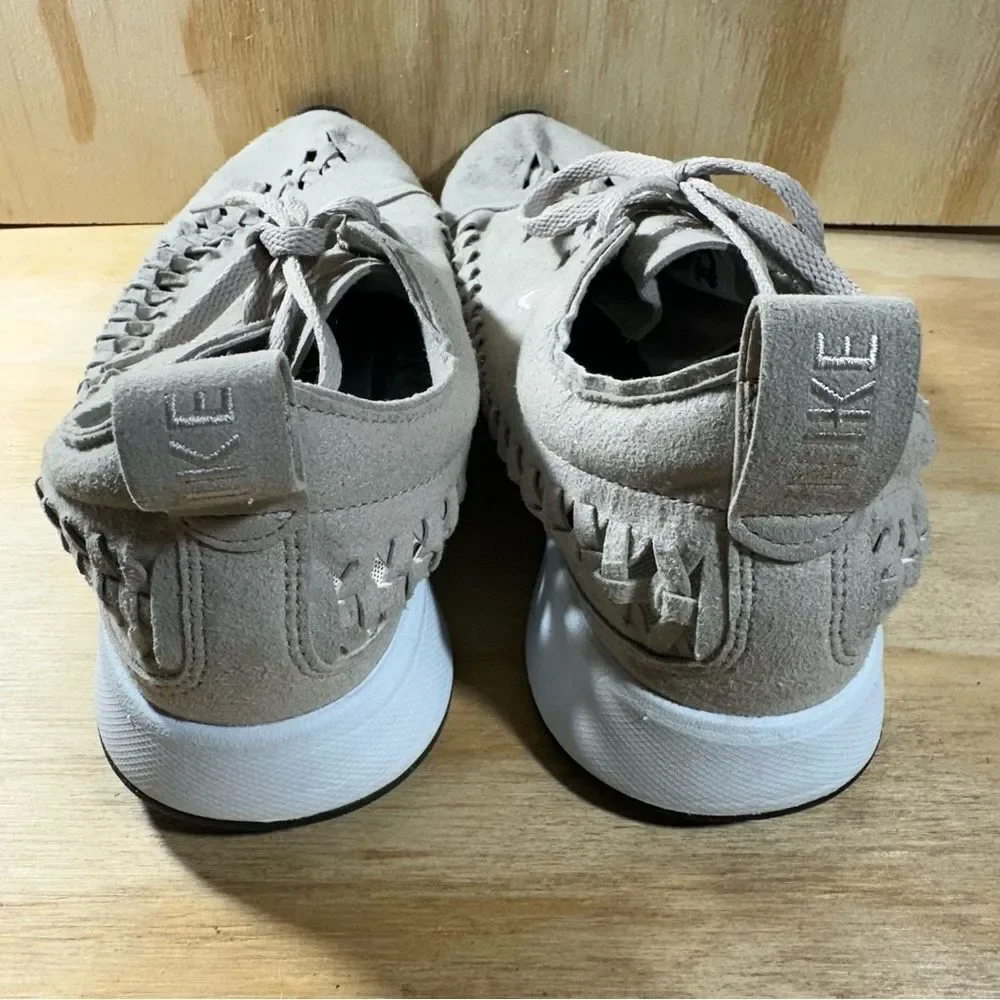 Nike Dualtone Racer Beige Woven Sneakers Women’s Size 9